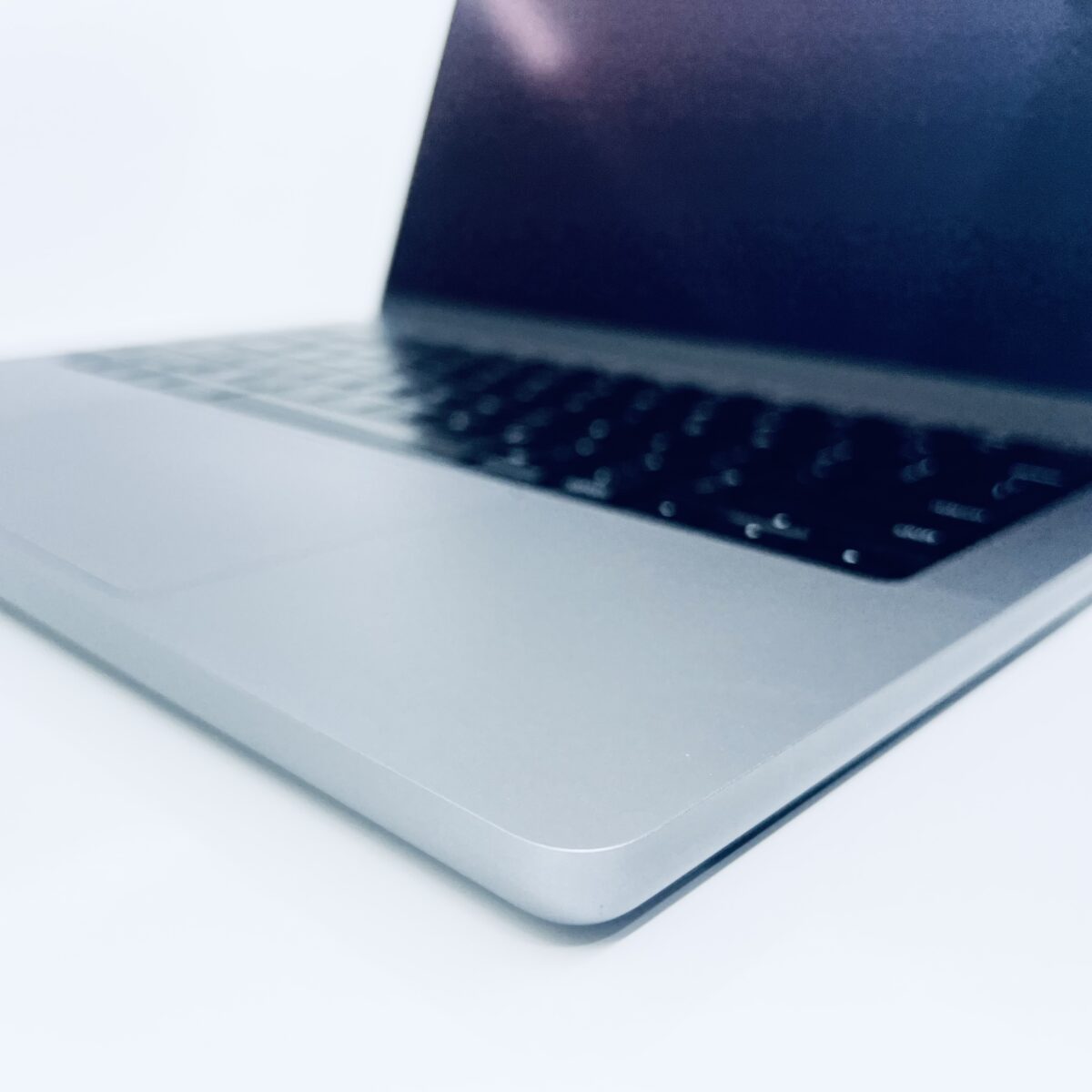 14" MacBook Pro M2 Max / 7868261 - Image 4