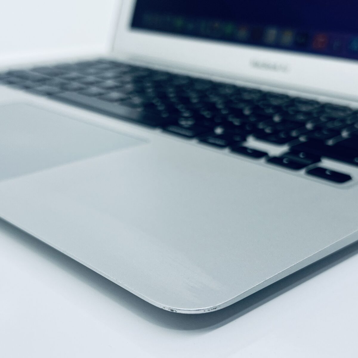 13.3" MacBook Air / Stock No – 7868192 - Image 4