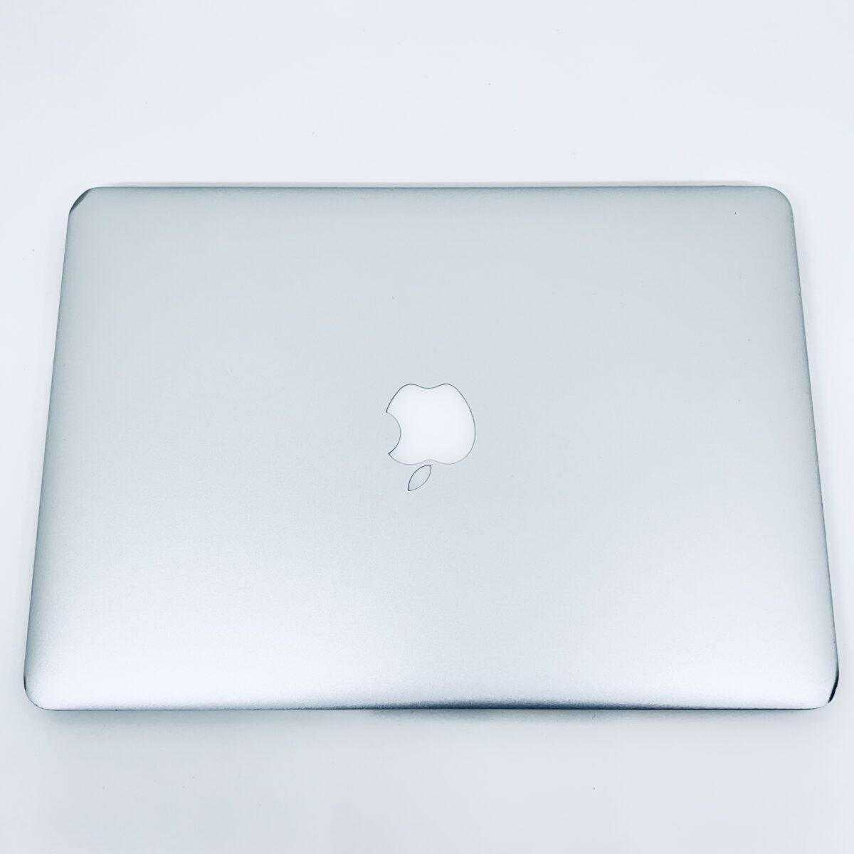 13.3" MacBook Air / Stock No – 7868192 - Image 9