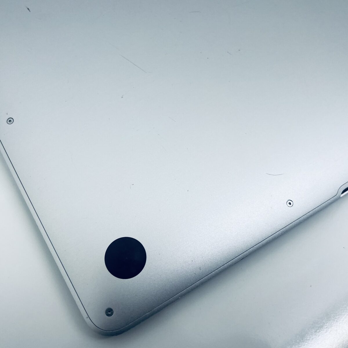 13.3" MacBook Air / Stock No – 7868193 - Image 17