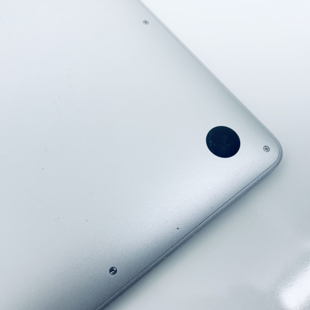 13.3" MacBook Air / Stock No – 7868193 - Image 20