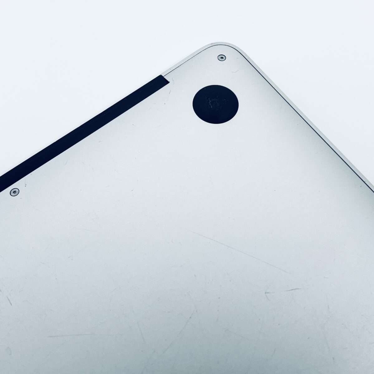 13.3" MacBook Air / Stock No – 7868223 - Image 18