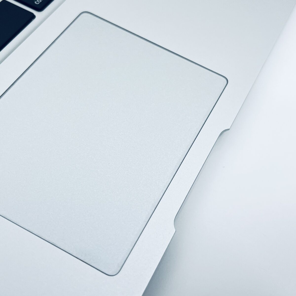 13.3" MacBook Air / Stock No – 7868095 - Image 5