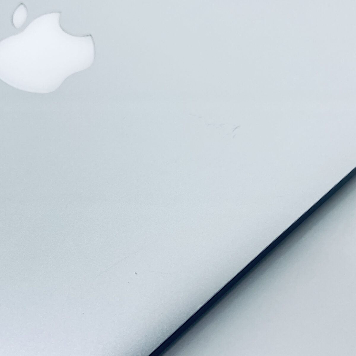 13.3" MacBook Air / Stock No – 7868095 - Image 13