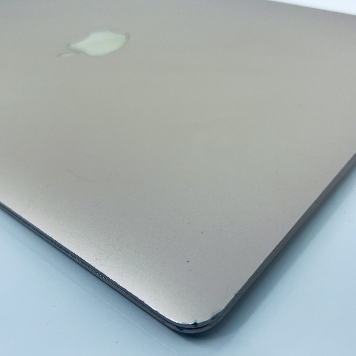 13.3" MacBook Air / Stock No – 7868238 - Image 11