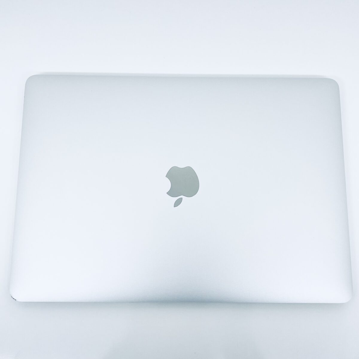 13.3" MacBook Air / Stock No – 7868234 - Image 9