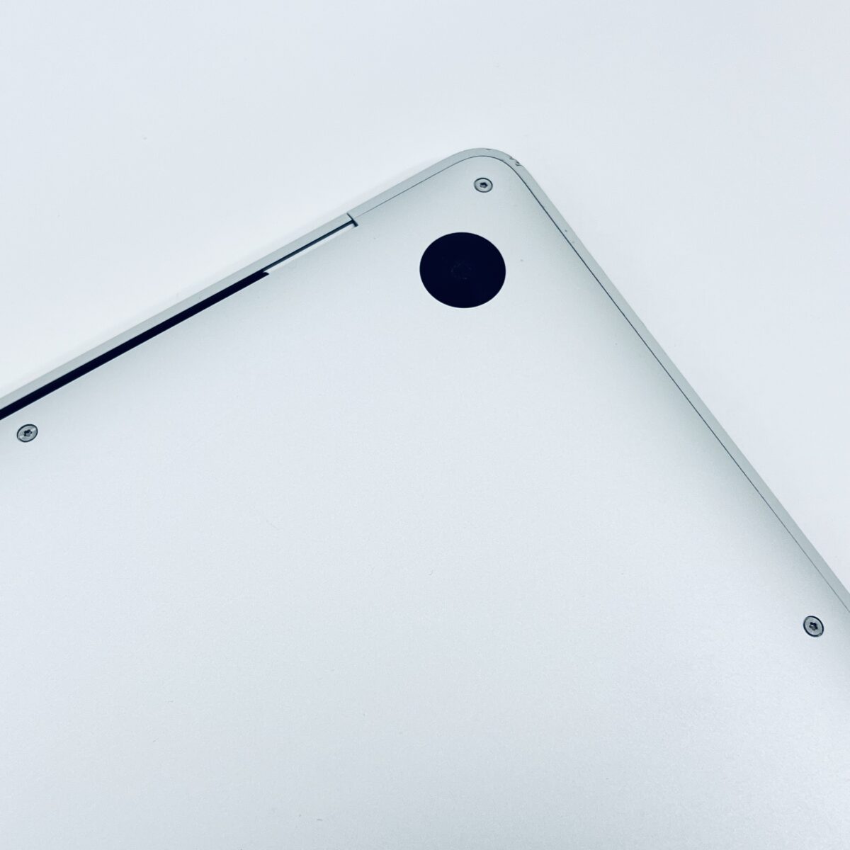 13.3" MacBook Air / Stock No – 7868234 - Image 14