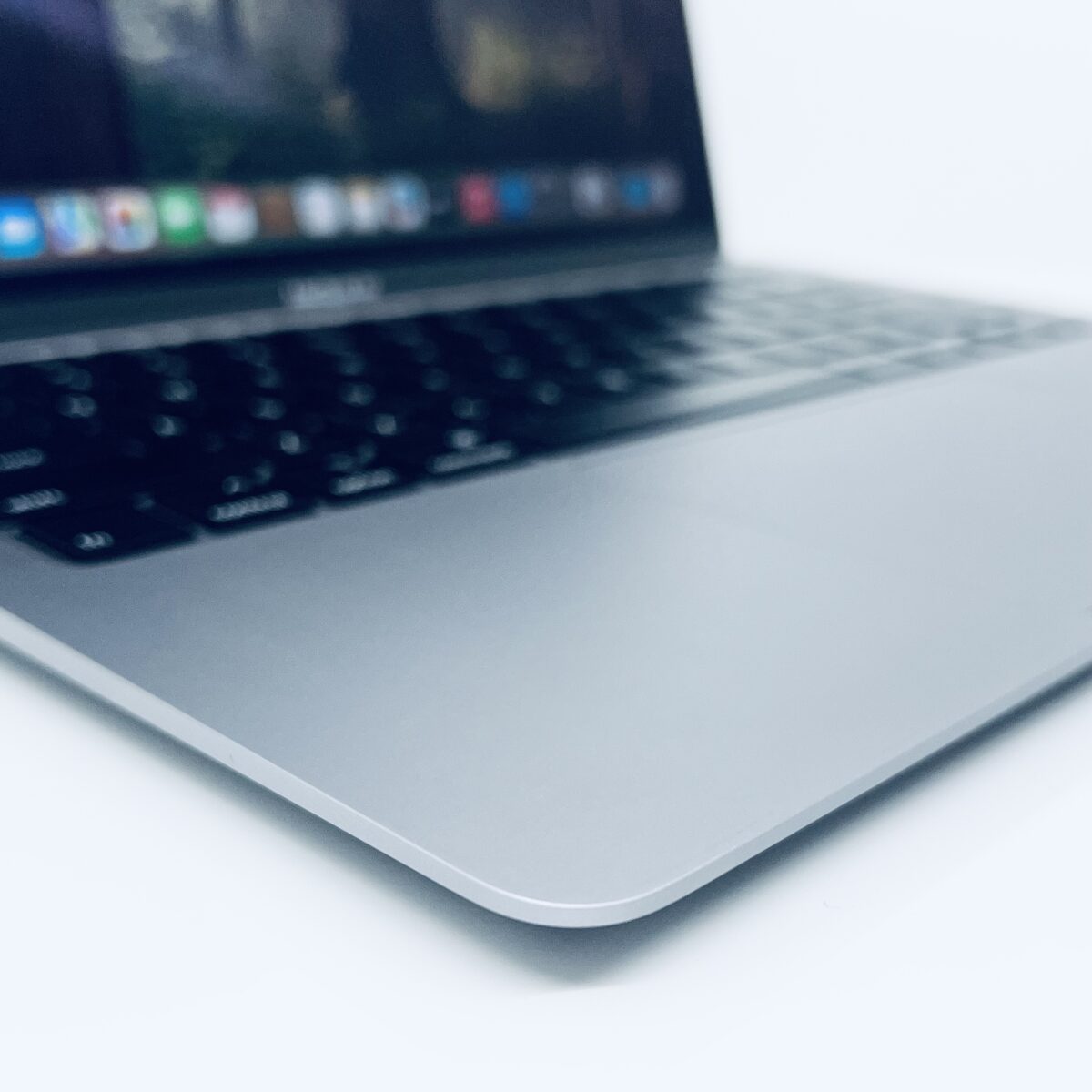 13.3" MacBook Air / Stock No – 7867591 - Image 5