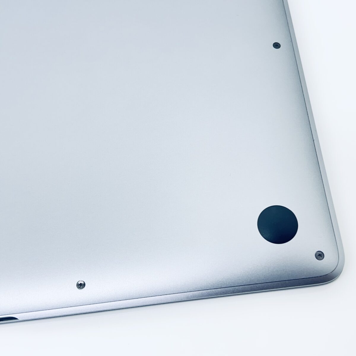 13.3" MacBook Air / Stock No – 7867591 - Image 17