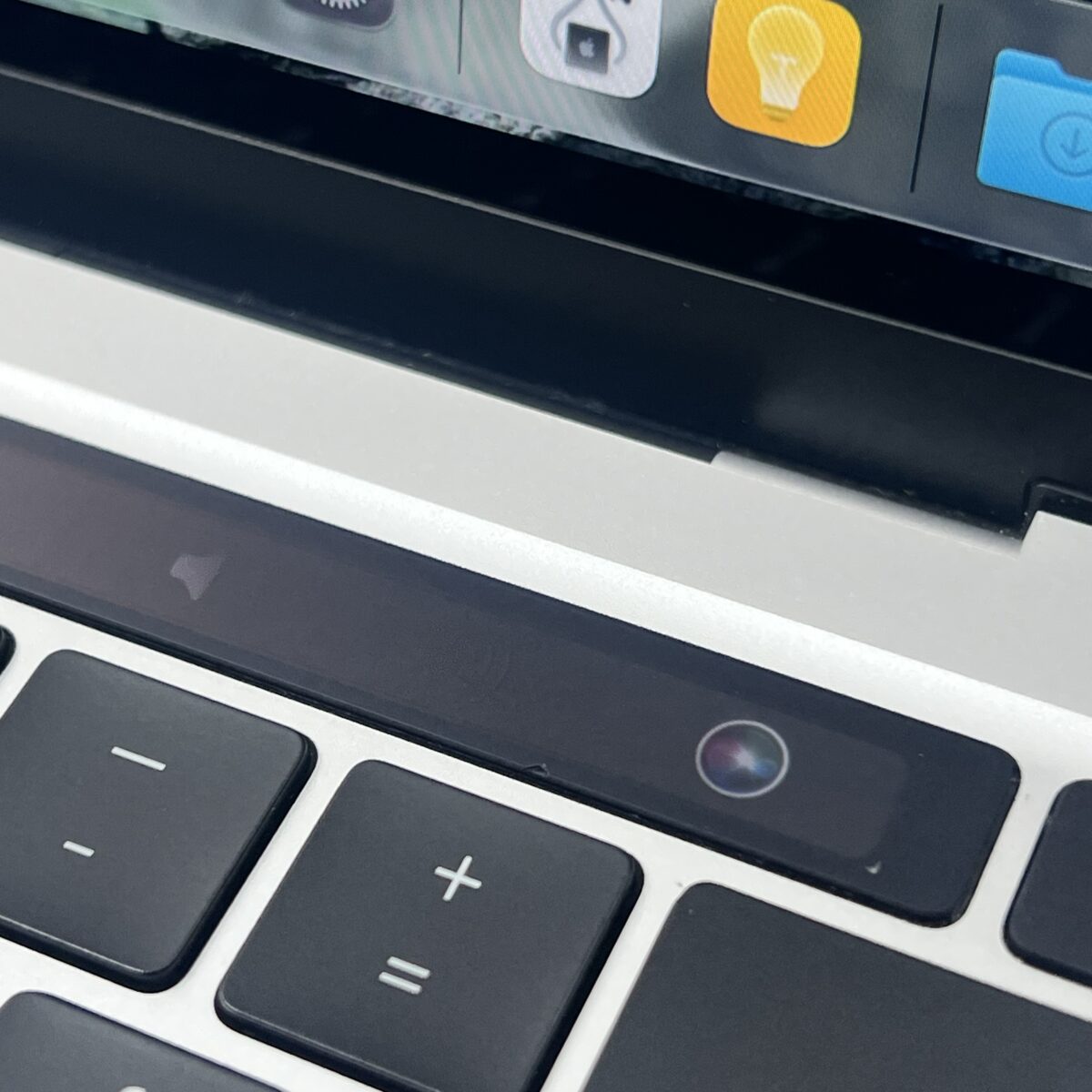 13.3" MacBook Pro M1 / 7868286 - Image 8