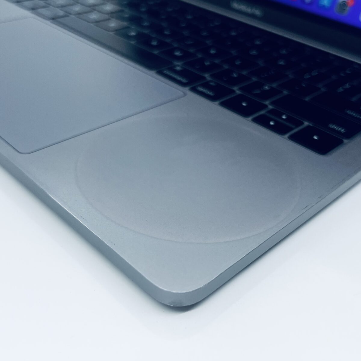 13.3" MacBook Pro / 7868178 - Image 4