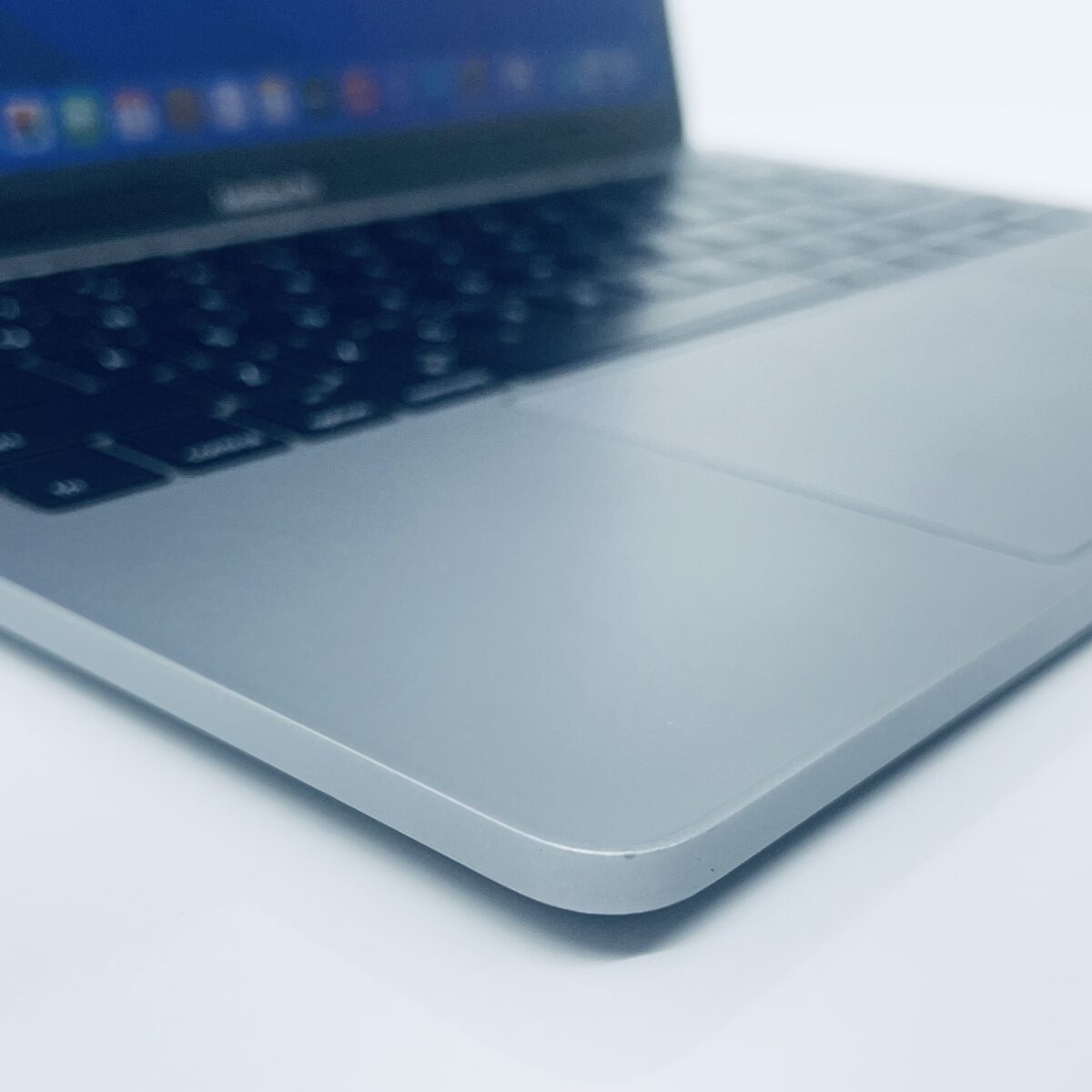 13.3" MacBook Pro / 7868116 - Image 5
