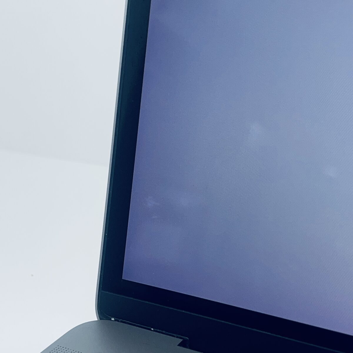 13.3" MacBook Pro / 7868116 - Image 9