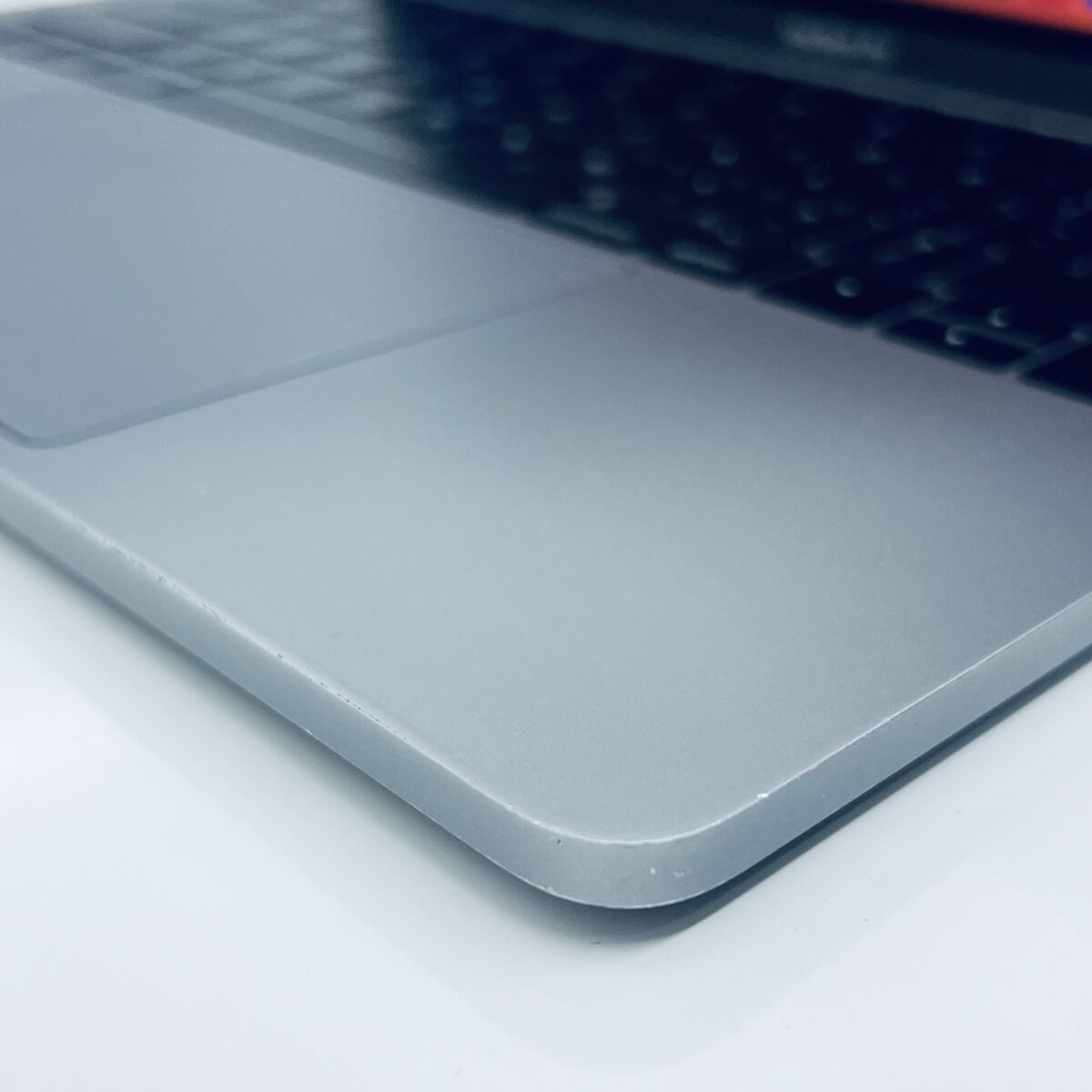 13.3" MacBook Pro / 7868241 - Image 4