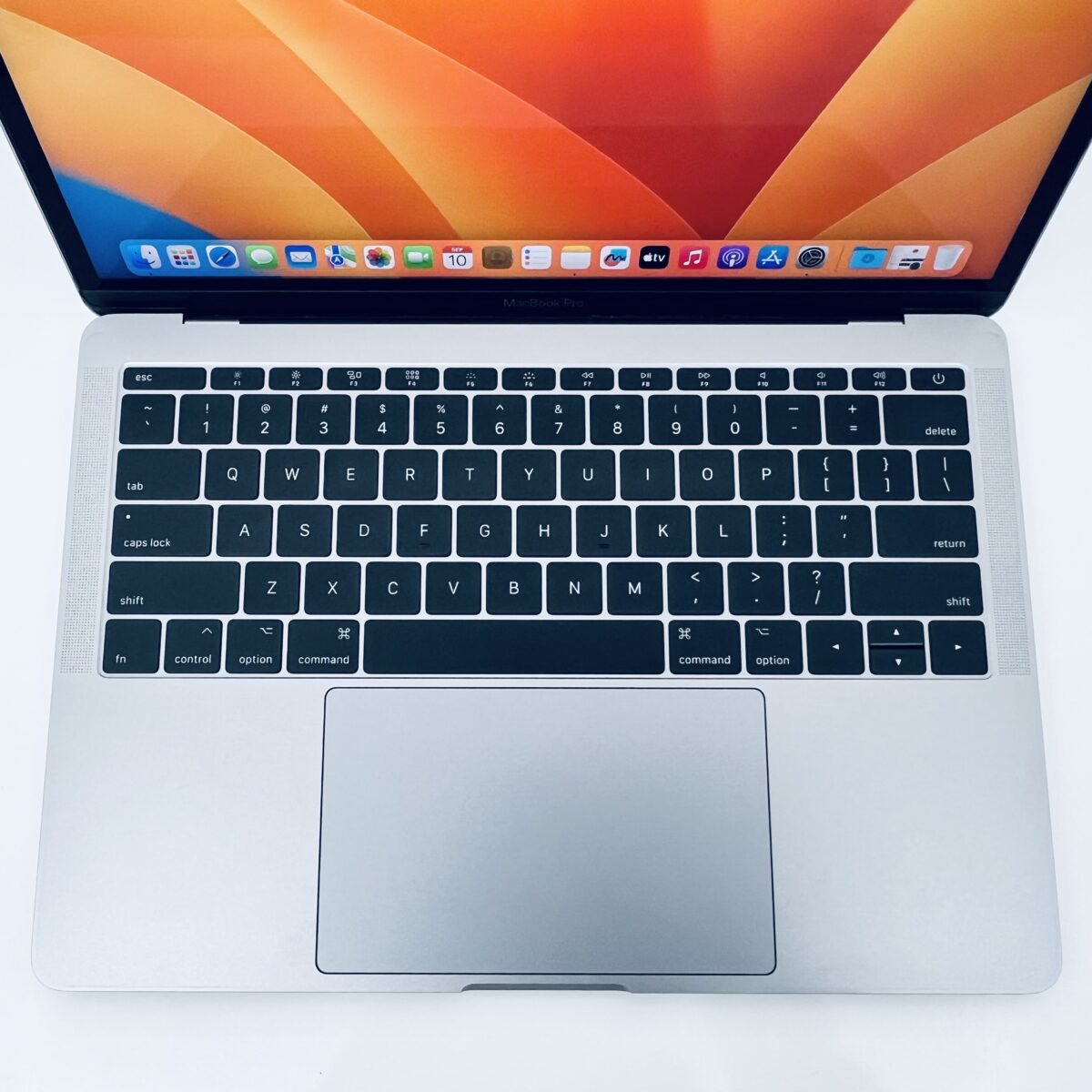 13.3" MacBook Pro / 7868094 - Image 2