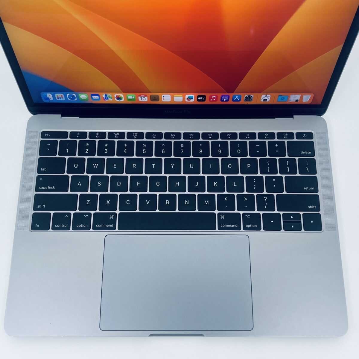 13.3" MacBook Pro / 7867596 - Image 2