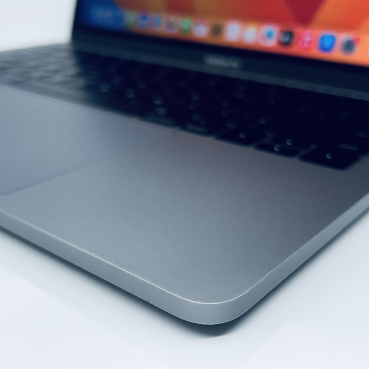 13.3" MacBook Pro / 78678177 - Image 4