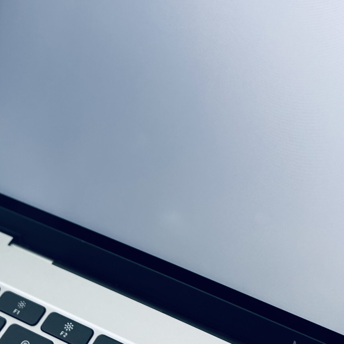 13.3" MacBook Pro / 7861365 - Image 7