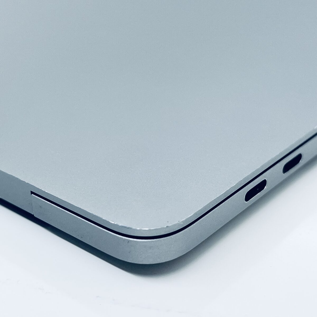 13.3" MacBook Pro / 7868251 - Image 15