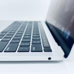 13.3" MacBook Pro / 7868246 - Image 3