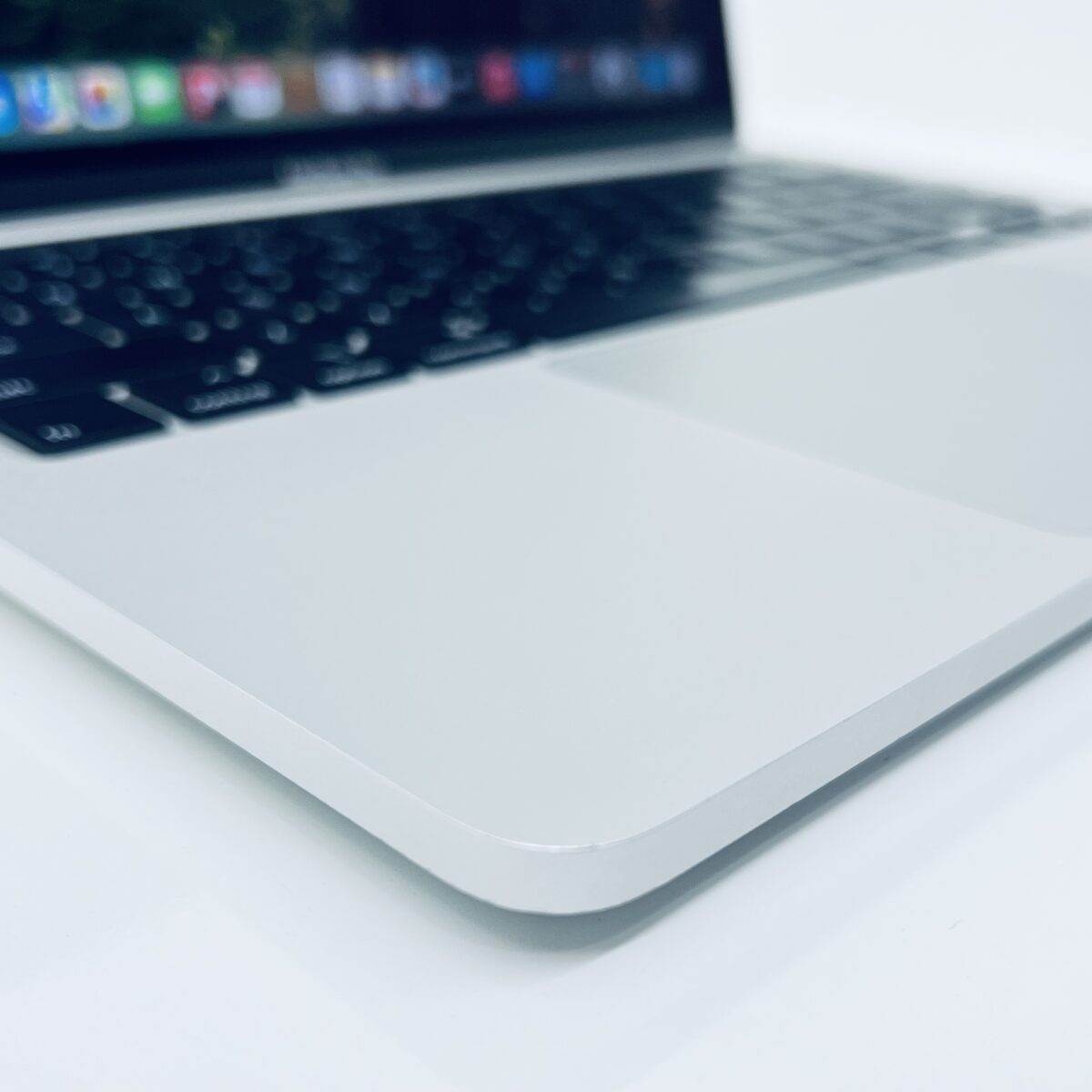 13.3" MacBook Pro / 7868246 - Image 5