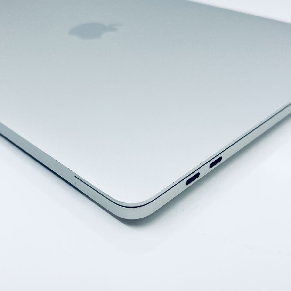 13.3" MacBook Pro / 7868246 - Image 13