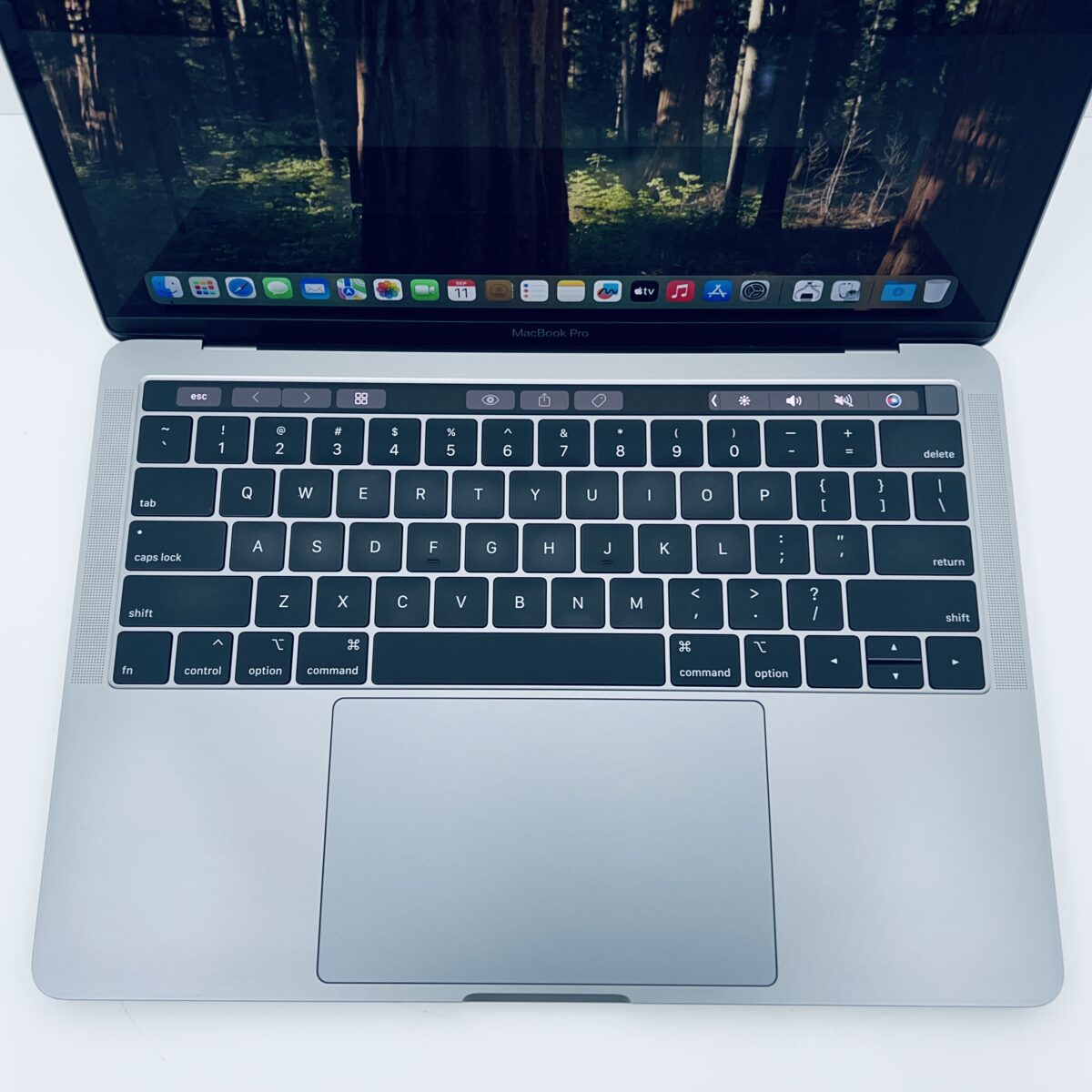 13.3" MacBook Pro / 7868128 - Image 2