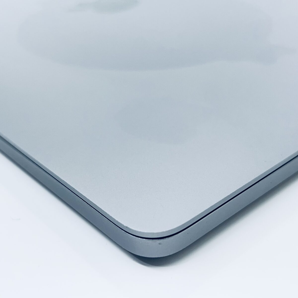 13.3" MacBook Pro / 7868128 - Image 10