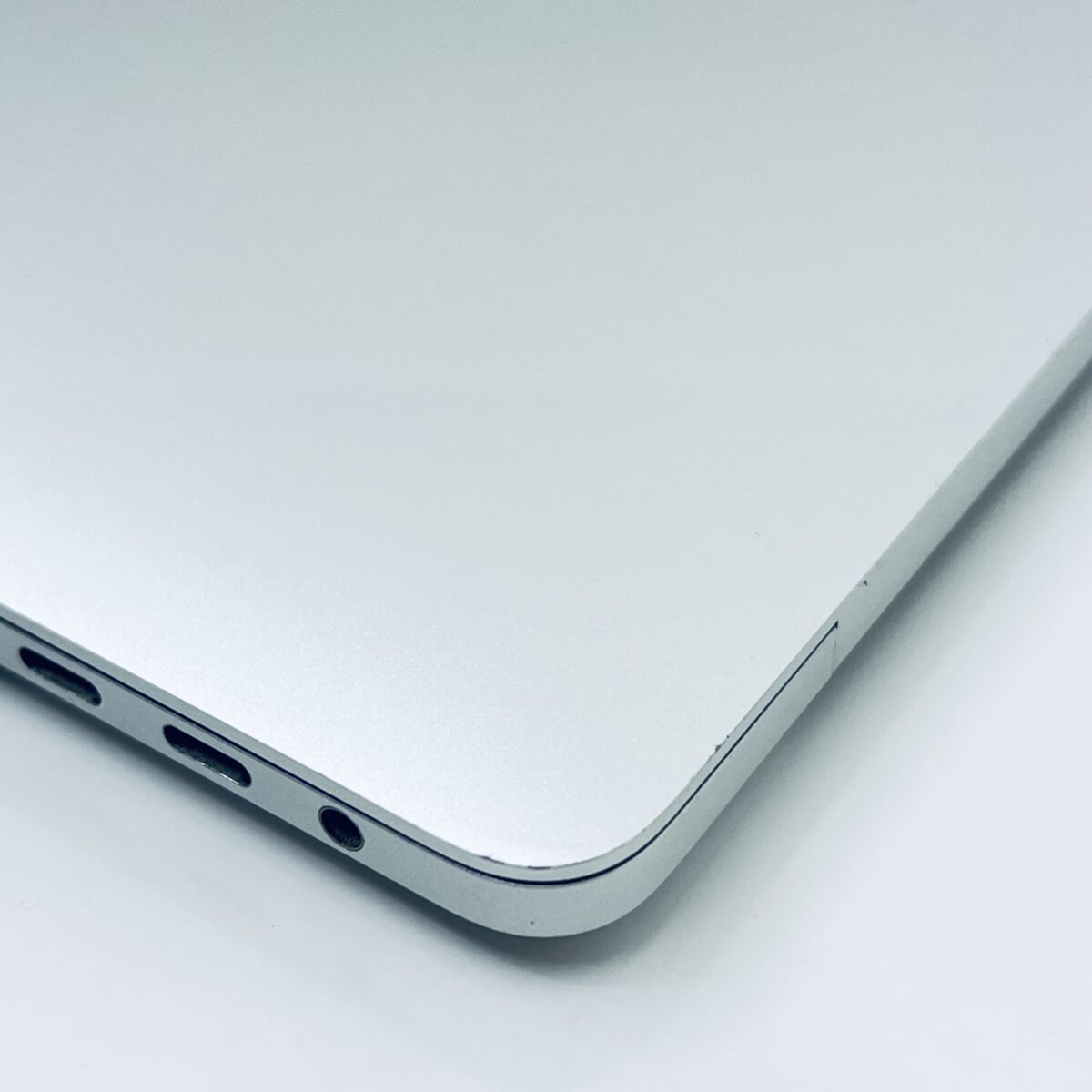 15.4" MacBook Pro / 7868222 - Image 14