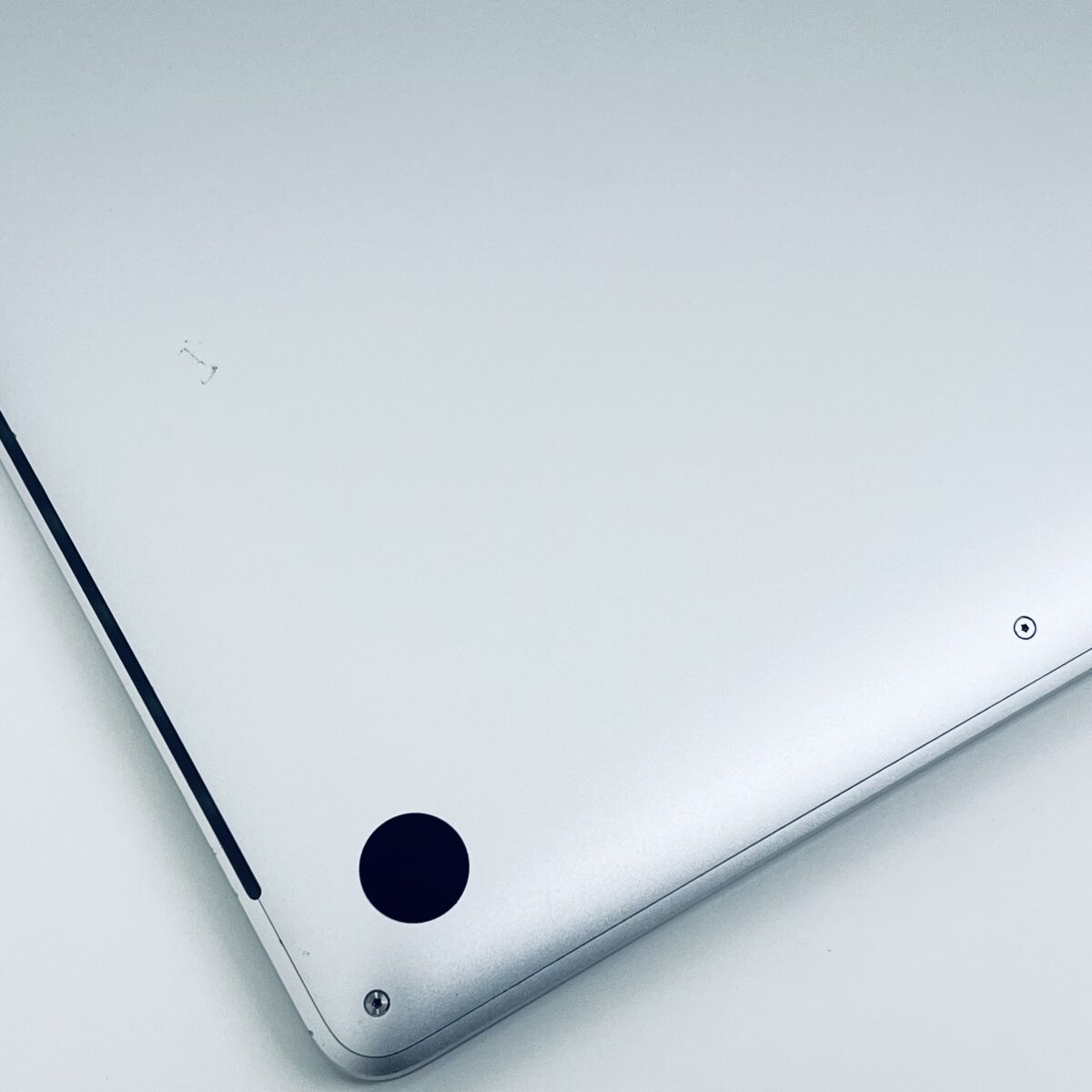 15.4" MacBook Pro / 7868222 - Image 20