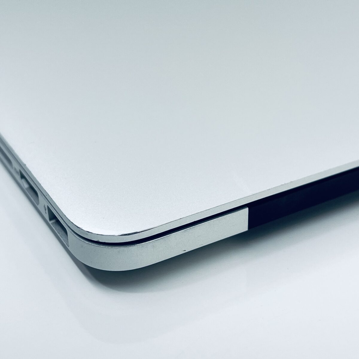 15.4" MacBook Pro / 7868248 - Image 15