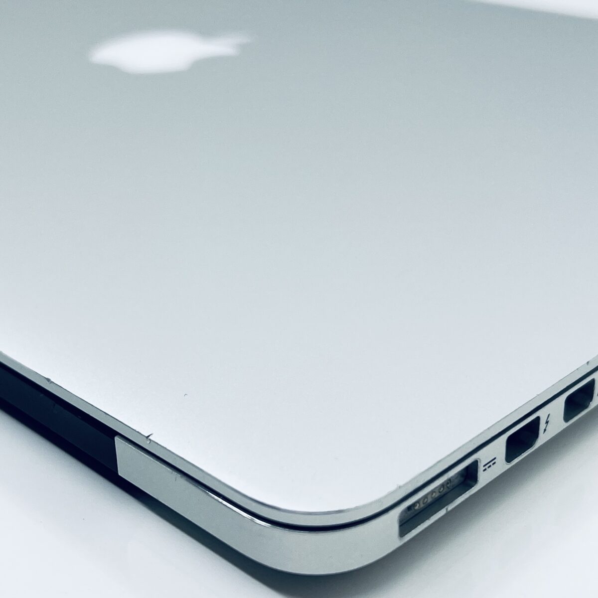 15.4" MacBook Pro / 7868248 - Image 14