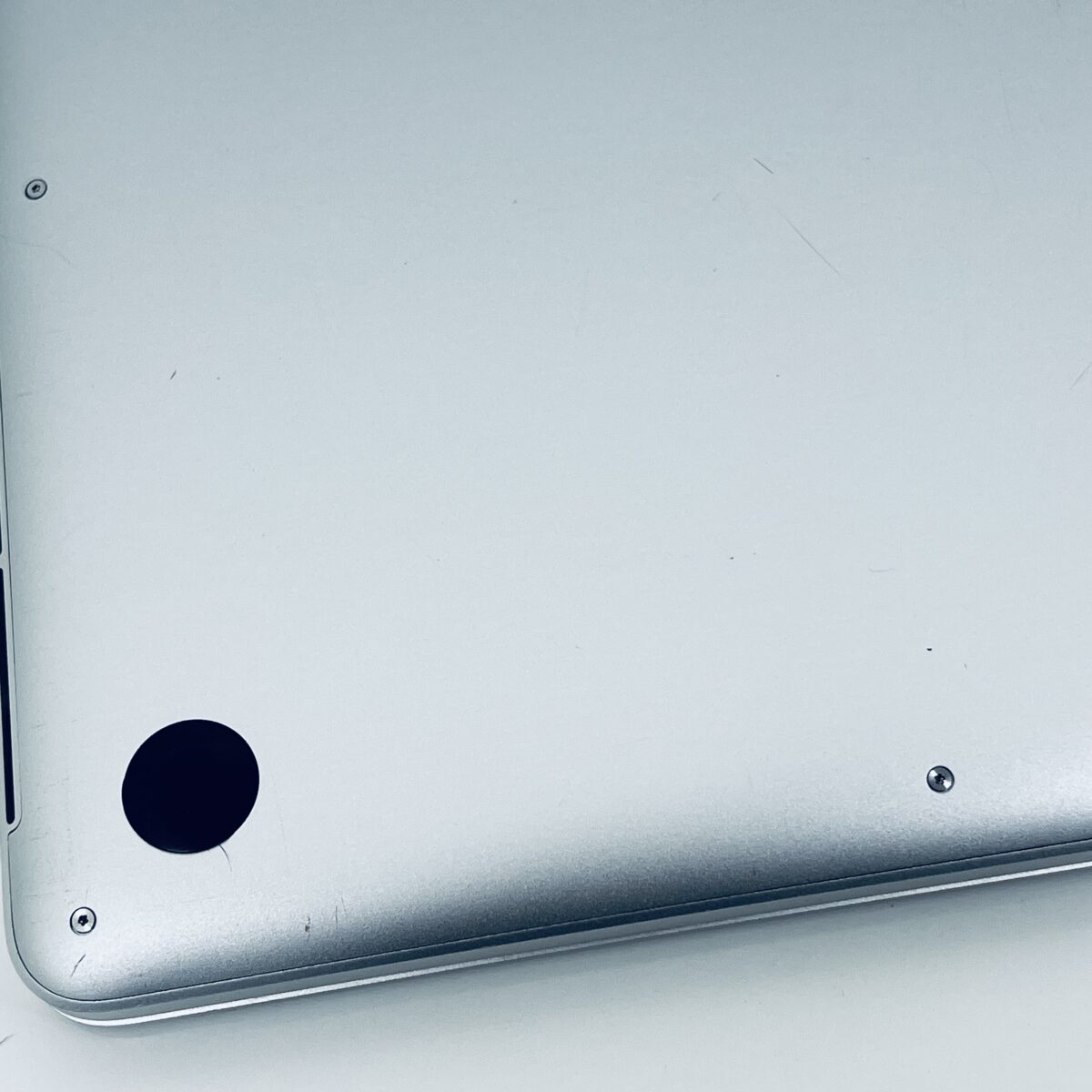 15.4" MacBook Pro / 7868248 - Image 18