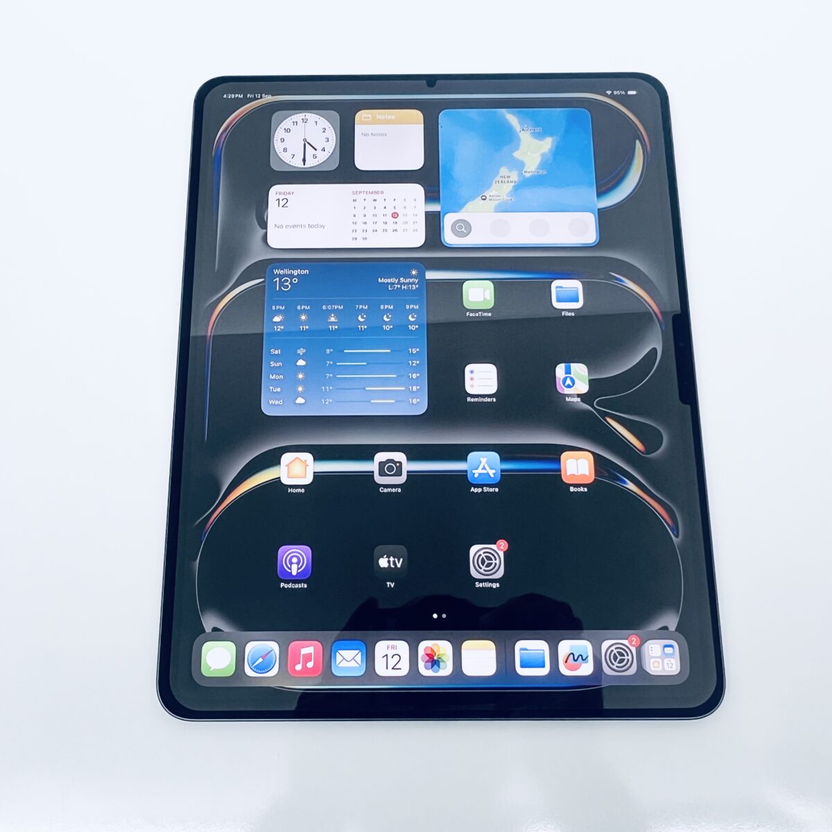 Like New - iPad Pro 13″ M4, 2024 / 7868262 - Image 3