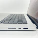 16" MacBook Pro M1 Max / 7868281 - Image 3