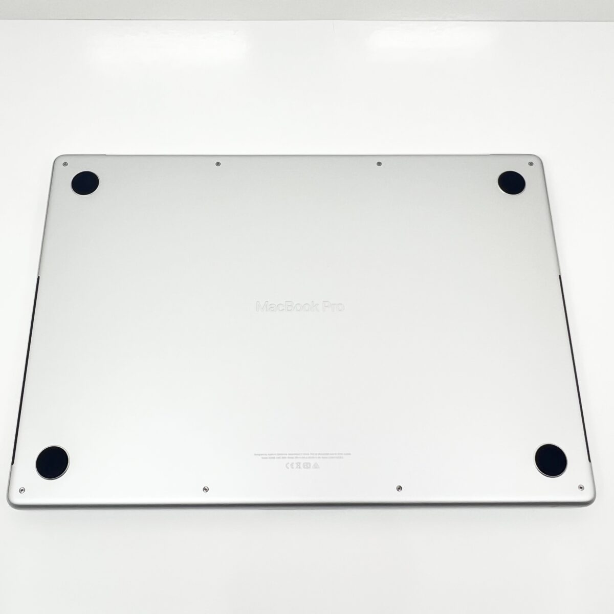 16" MacBook Pro M1 Max / 7868281 - Image 9