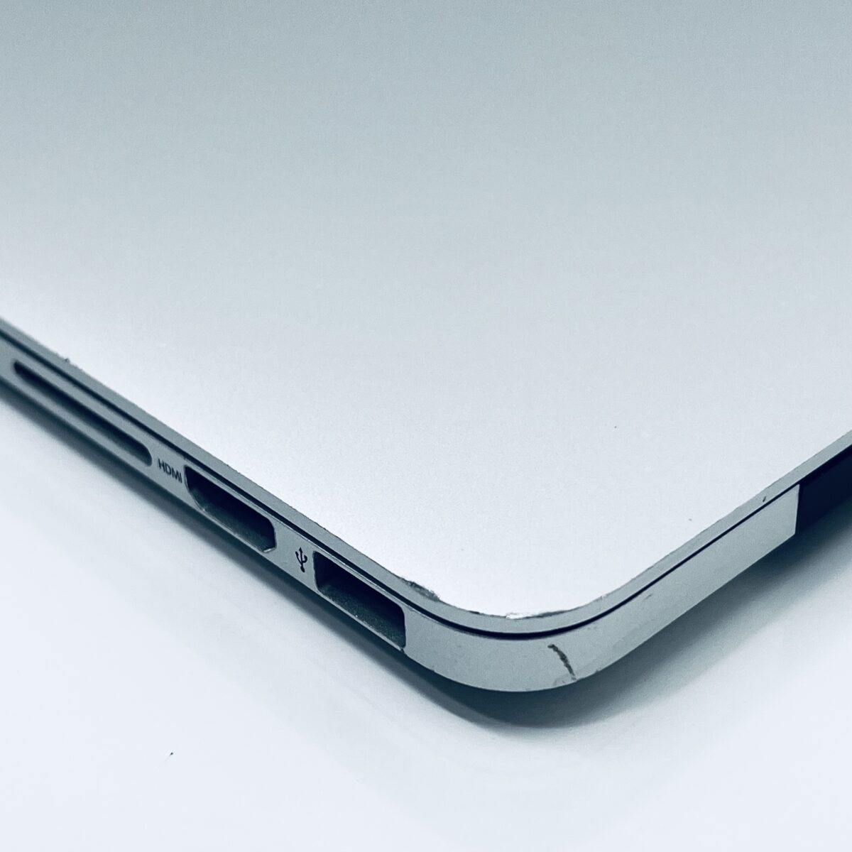13.3" MacBook Pro / 7868280 - Image 13