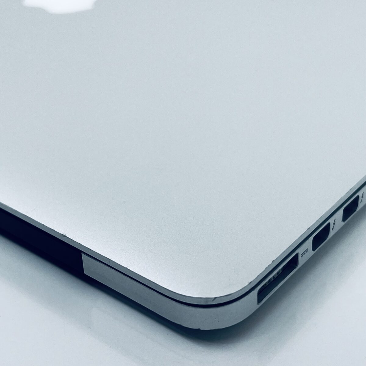 13.3" MacBook Pro / 7868280 - Image 14