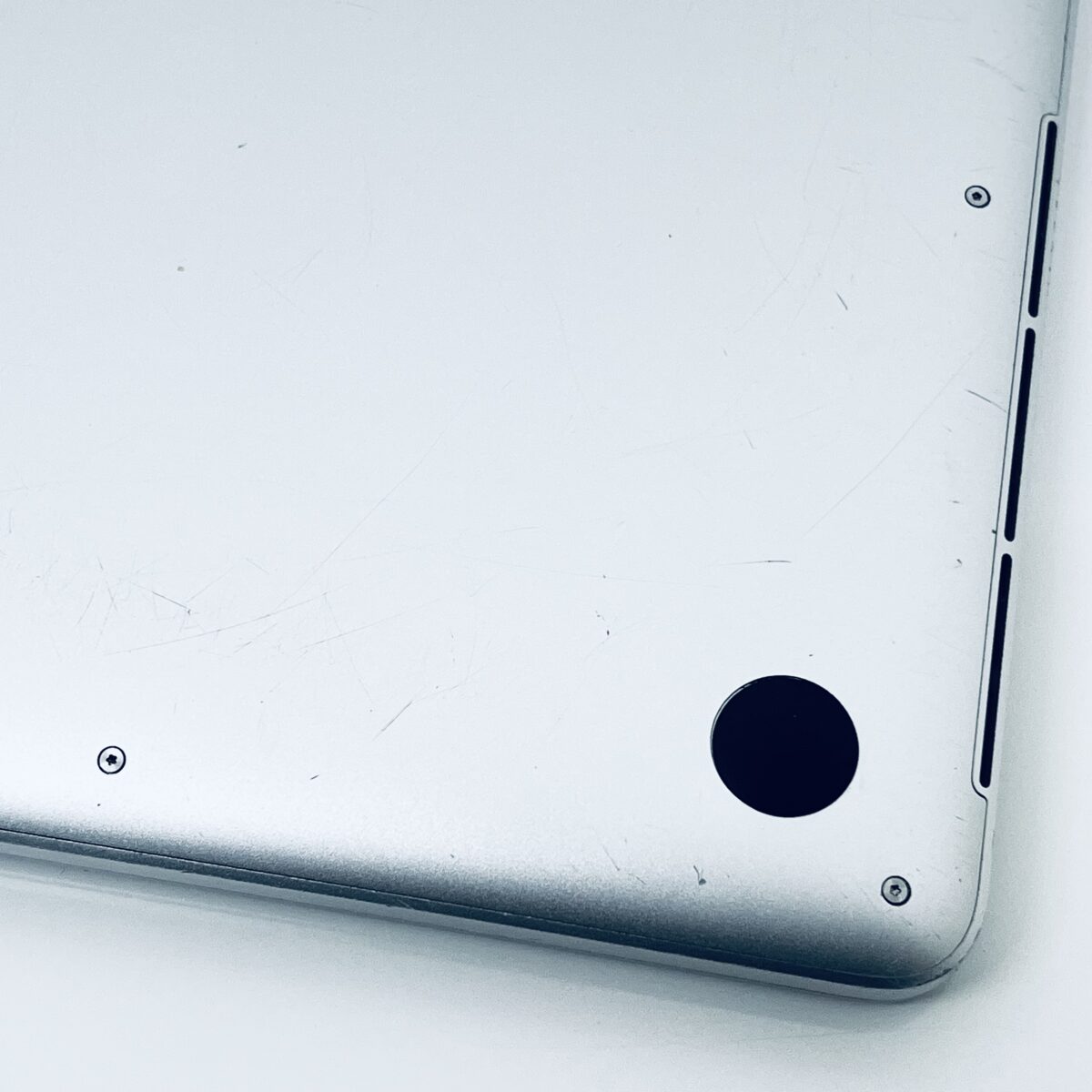 13.3" MacBook Pro / 7868280 - Image 18