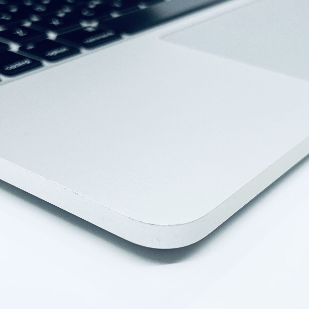 13.3" MacBook Pro / 7868272 - Image 5