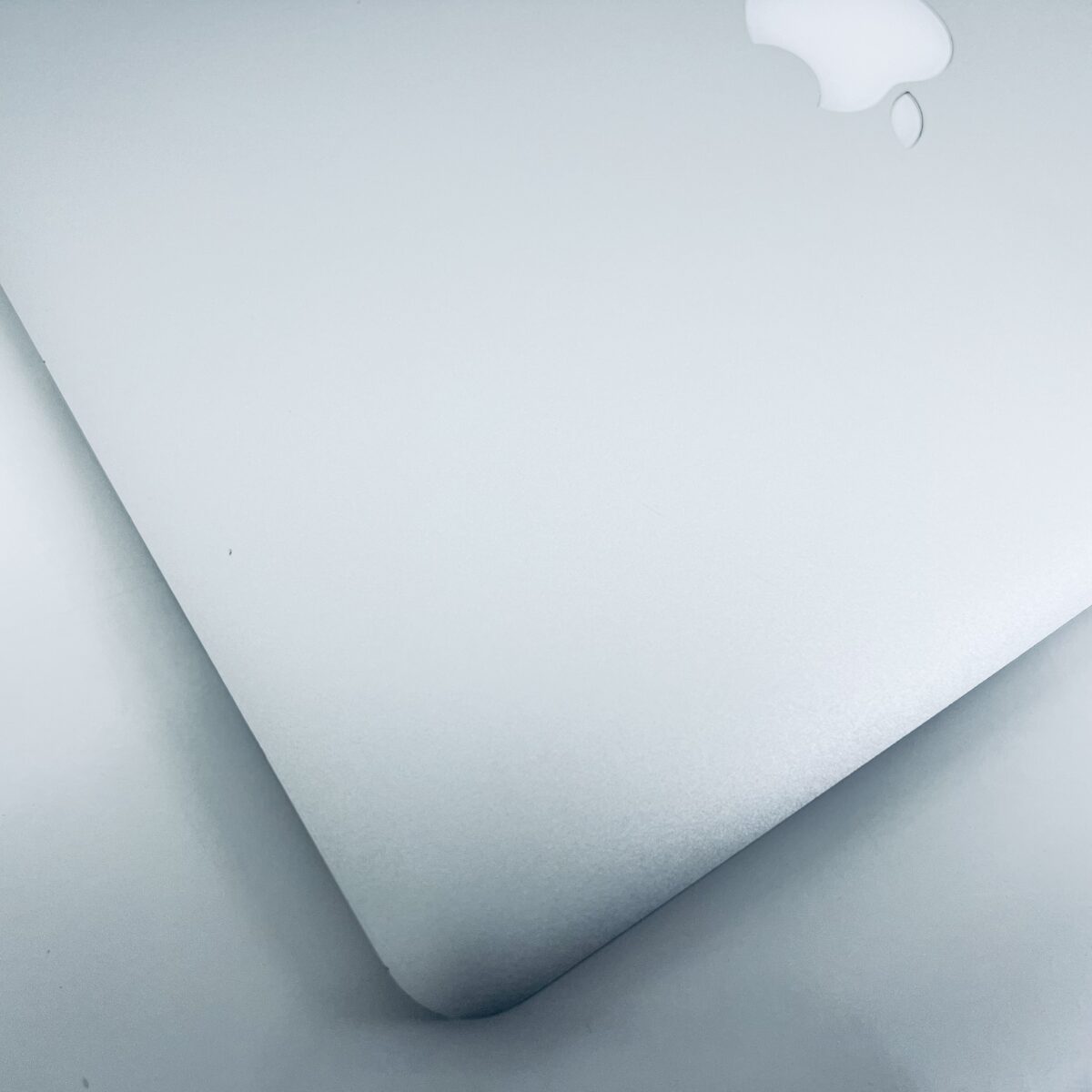 13.3" MacBook Pro / 7868272 - Image 12