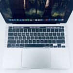 13.3" MacBook Pro / 7868288 - Image 2