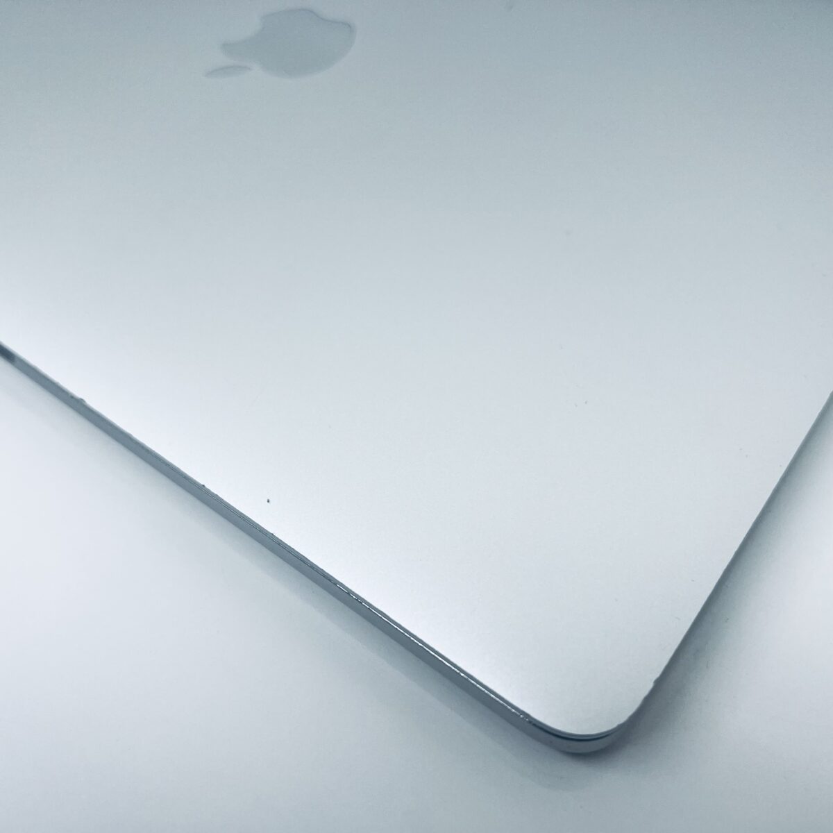 13.3" MacBook Pro / 7868288 - Image 15