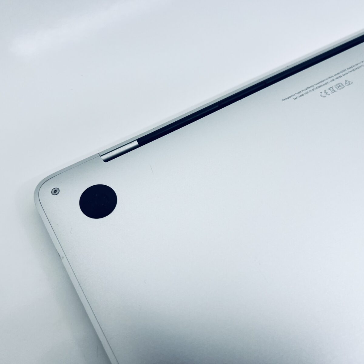 13.3" MacBook Pro / 7868288 - Image 16