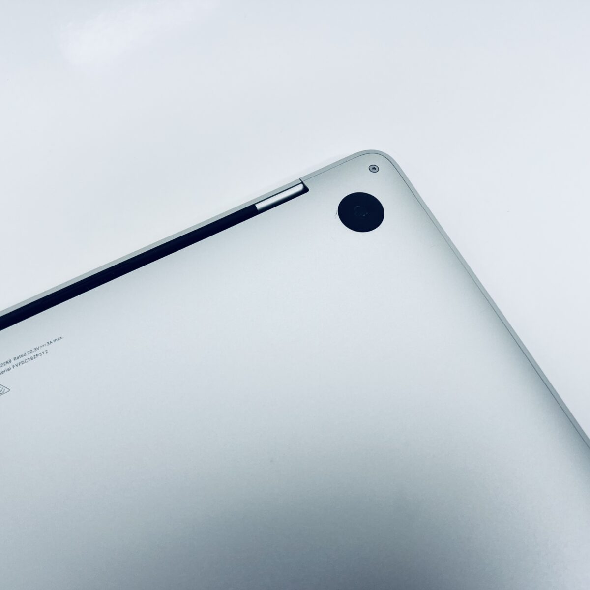 13.3" MacBook Pro / 7868288 - Image 17
