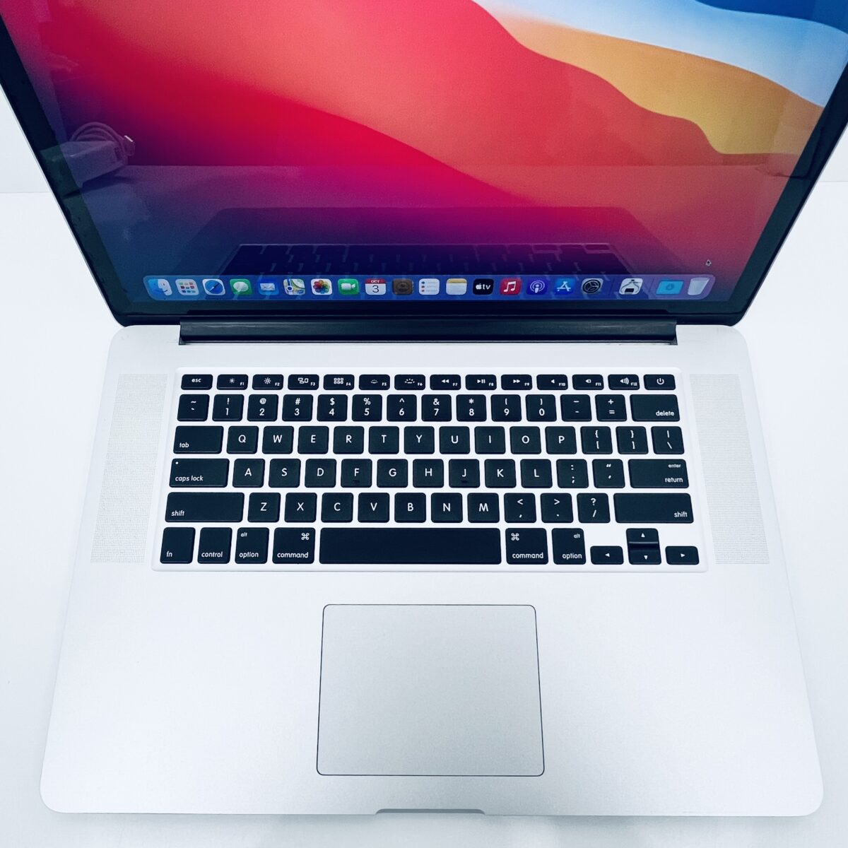 15.4 macbook pro