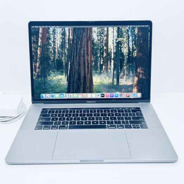15.4 macbook pro