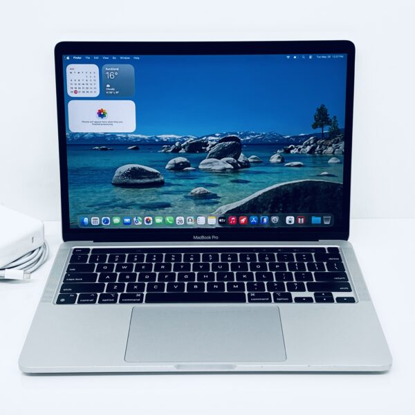 13.3" MacBook Pro M2 | 7868379